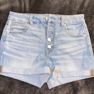 American Eagle Curvy high wasted shorts